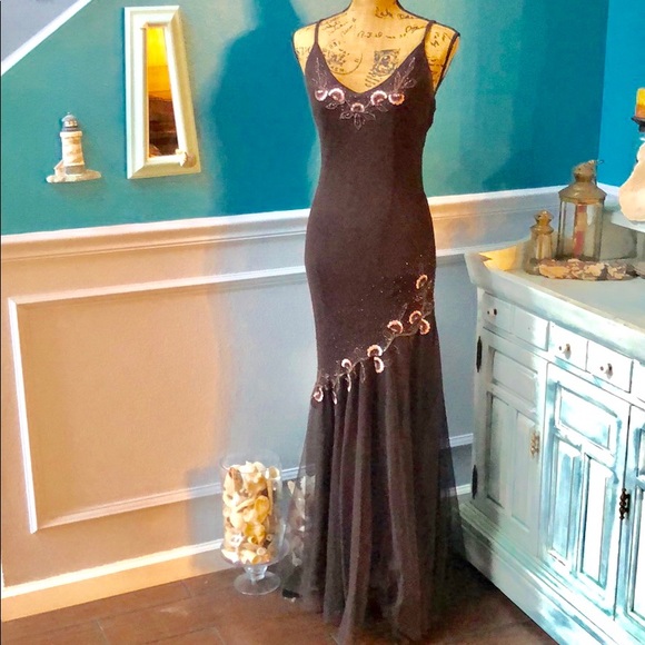 Xscape Dresses & Skirts - Xscape Formal Brown and pink beaded mermaid dress
